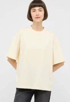 T-Shirt Style Welby