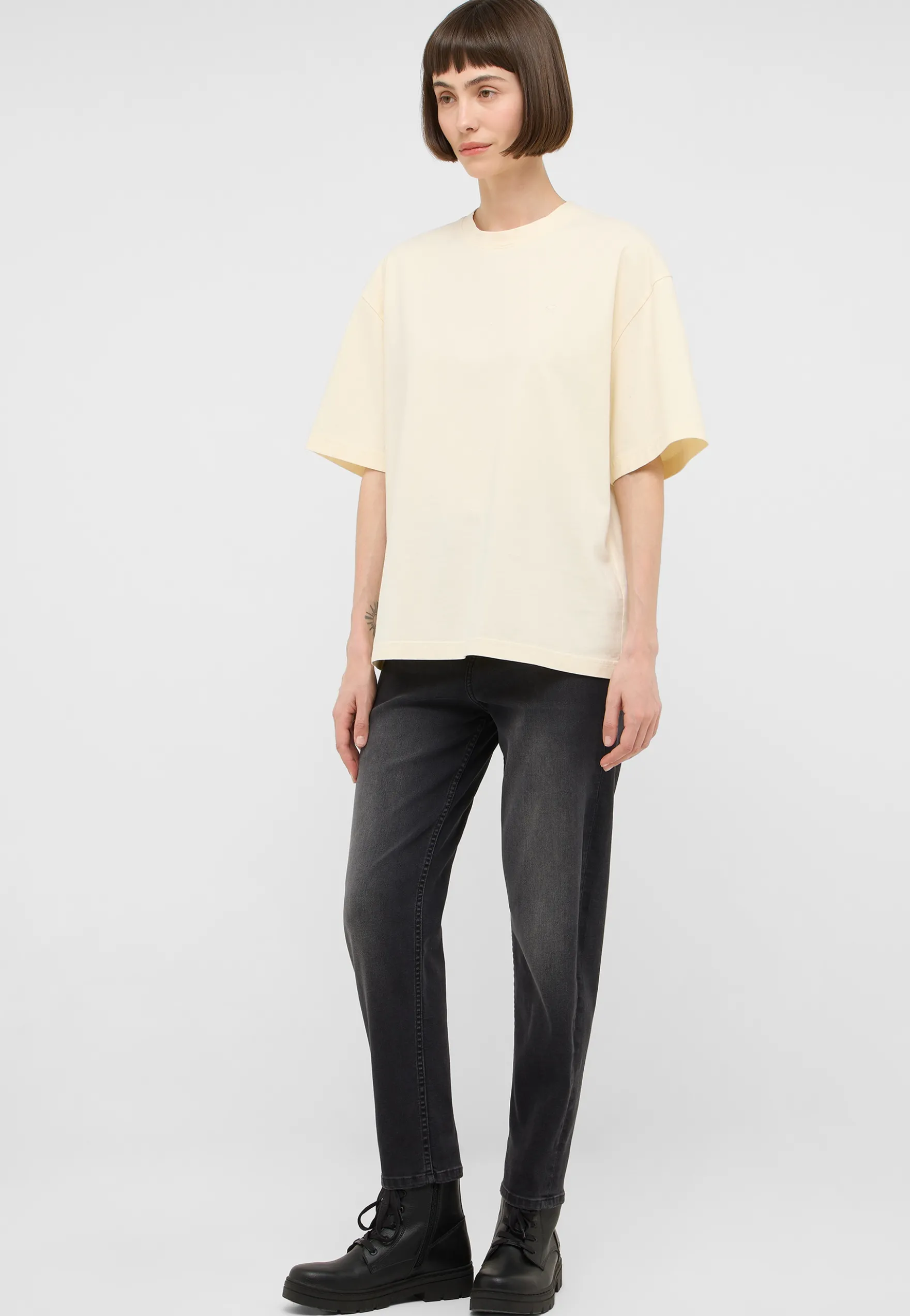 T-Shirt Style Welby
