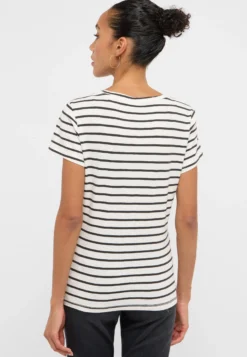T-Shirt Style Winona